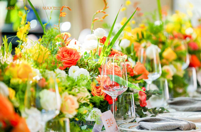 活動現場鮮花藝布置怎么選擇呢？